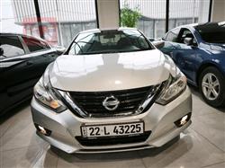 نيسان ألتيما